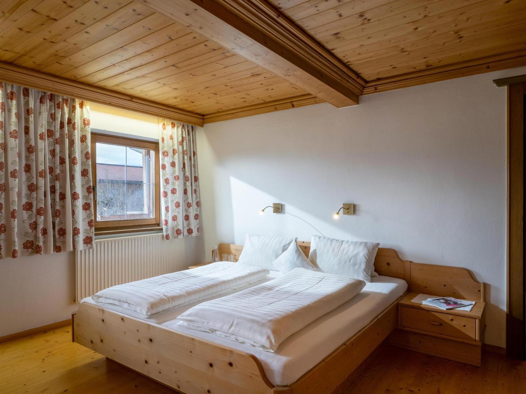 Kroepflhof Sankt Johann in Tirol Exteriör bild