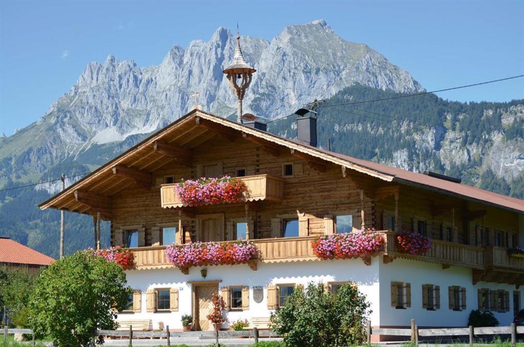 Kroepflhof Sankt Johann in Tirol Exteriör bild